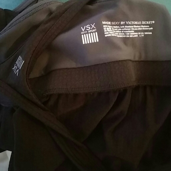 Victoria Secret exercises top - Picture 2 of 5